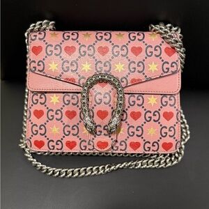 🔥24HR SALE🔥

Gucci Limited Edition Crystal Valentines Dionysus Shoulder Bag